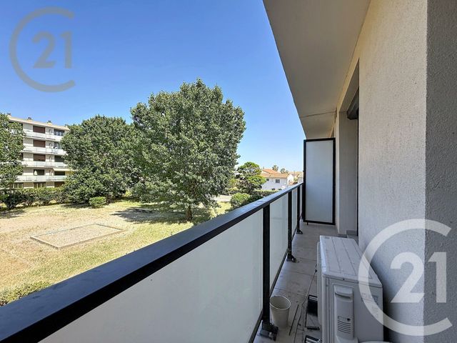 Appartement F4 à vendre - 4 pièces - 65.97 m2 - FRONTIGNAN - 34 - LANGUEDOC-ROUSSILLON - Century 21 Agence De La Gardiole
