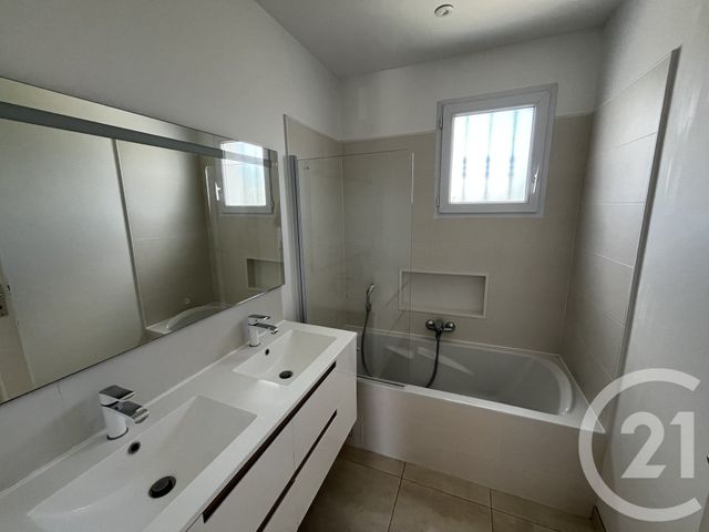 maison à louer - 6 pièces - 128.95 m2 - FRONTIGNAN - 34 - LANGUEDOC-ROUSSILLON - Century 21 Agence De La Gardiole