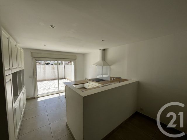 maison à louer - 6 pièces - 128.95 m2 - FRONTIGNAN - 34 - LANGUEDOC-ROUSSILLON - Century 21 Agence De La Gardiole