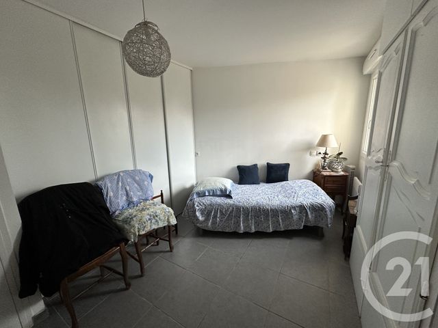 Appartement F3 à vendre - 3 pièces - 53.94 m2 - FRONTIGNAN - 34 - LANGUEDOC-ROUSSILLON - Century 21 Agence De La Gardiole