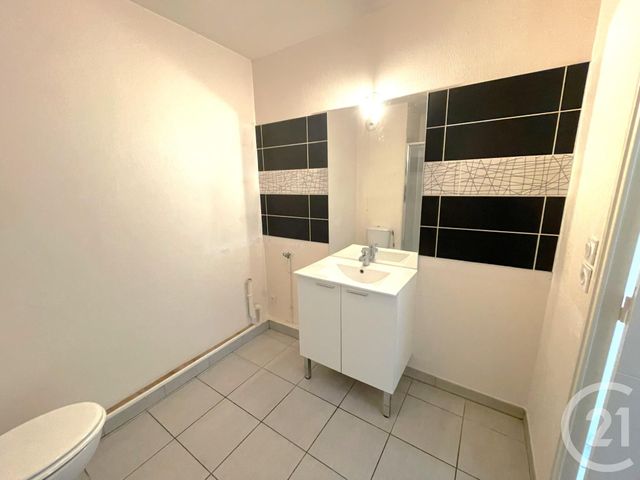 Appartement F2 à louer - 2 pièces - 38.17 m2 - AVIGNON - 84 - PROVENCE-ALPES-COTE-D-AZUR - Century 21 Agence De La Gardiole