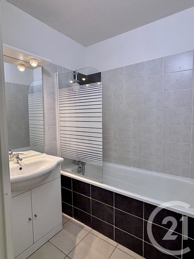 Appartement F2 à vendre - 2 pièces - 46.33 m2 - FRONTIGNAN - 34 - LANGUEDOC-ROUSSILLON - Century 21 Agence De La Gardiole