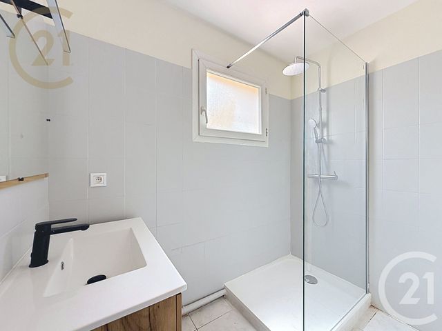 Appartement T3 à vendre - 3 pièces - 48.07 m2 - FRONTIGNAN - 34 - LANGUEDOC-ROUSSILLON - Century 21 Agence De La Gardiole