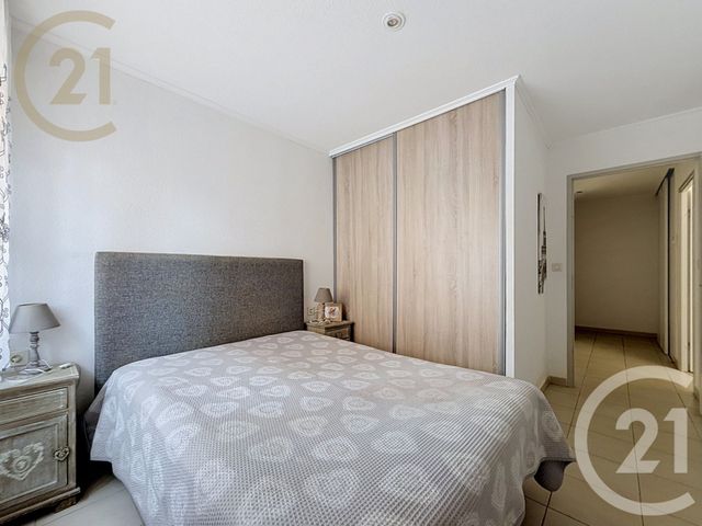 Appartement F3 à vendre - 3 pièces - 53.06 m2 - FRONTIGNAN - 34 - LANGUEDOC-ROUSSILLON - Century 21 Agence De La Gardiole