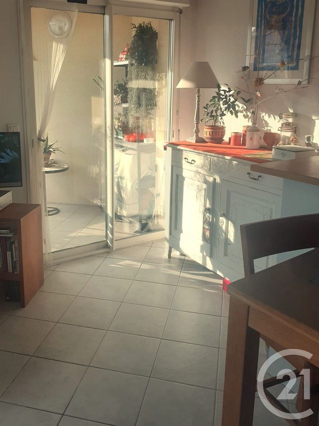 Appartement T2 à vendre - 2 pièces - 32.0 m2 - SETE - 34 - LANGUEDOC-ROUSSILLON - Century 21 Agence De La Gardiole