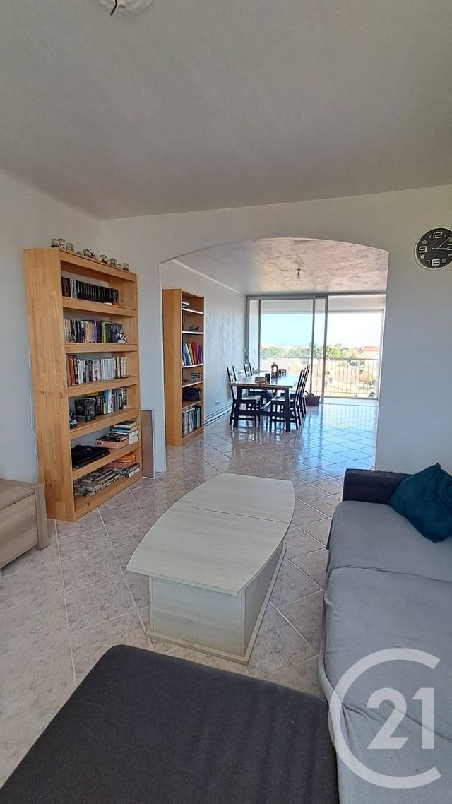 Appartement F3 bis à vendre - 4 pièces - 84.0 m2 - FRONTIGNAN - 34 - LANGUEDOC-ROUSSILLON - Century 21 Agence De La Gardiole