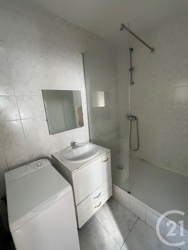 Appartement F2 à louer - 2 pièces - 25.93 m2 - FRONTIGNAN - 34 - LANGUEDOC-ROUSSILLON - Century 21 Agence De La Gardiole