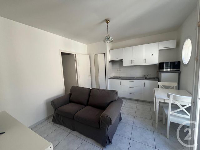 Appartement F2 à louer - 2 pièces - 25.93 m2 - FRONTIGNAN - 34 - LANGUEDOC-ROUSSILLON - Century 21 Agence De La Gardiole