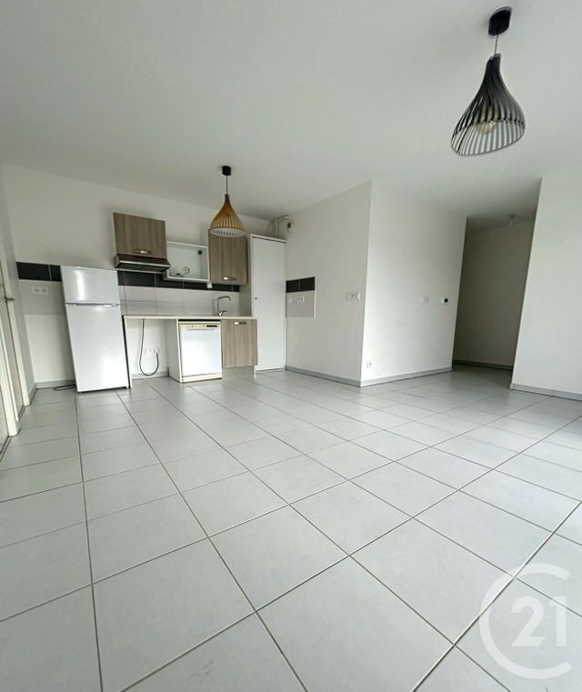 Appartement T3 à vendre - 3 pièces - 65.38 m2 - FRONTIGNAN - 34 - LANGUEDOC-ROUSSILLON - Century 21 Agence De La Gardiole