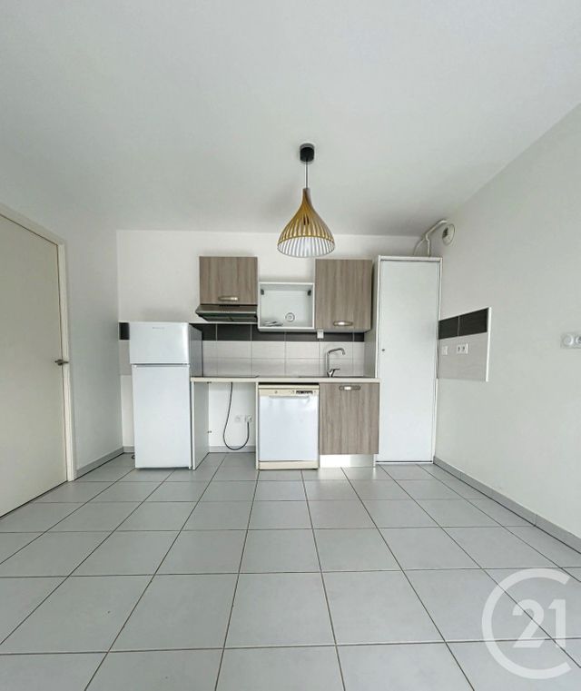 Appartement T3 à vendre - 3 pièces - 65.38 m2 - FRONTIGNAN - 34 - LANGUEDOC-ROUSSILLON - Century 21 Agence De La Gardiole