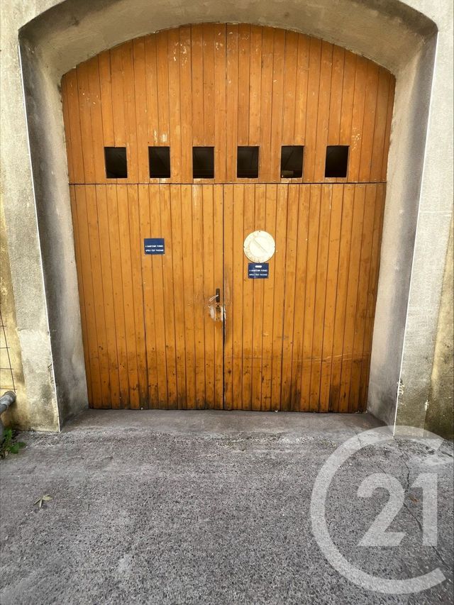 parking - FRONTIGNAN - 34