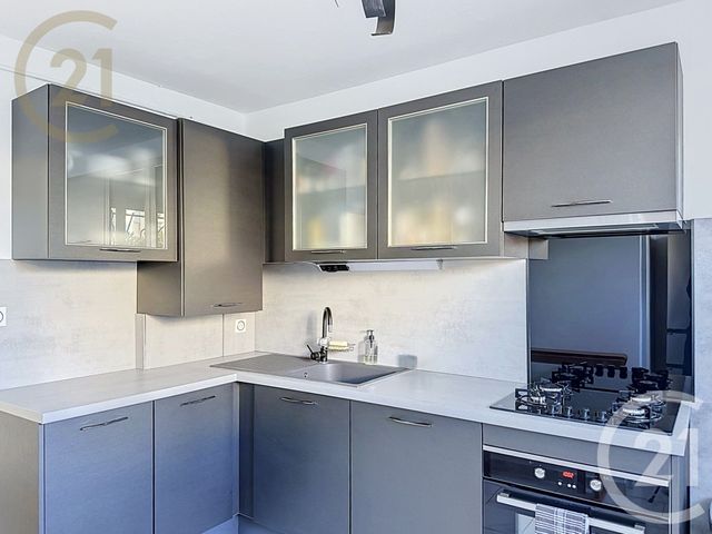 Appartement T6 à vendre - 6 pièces - 108.31 m2 - FRONTIGNAN - 34 - LANGUEDOC-ROUSSILLON - Century 21 Agence De La Gardiole
