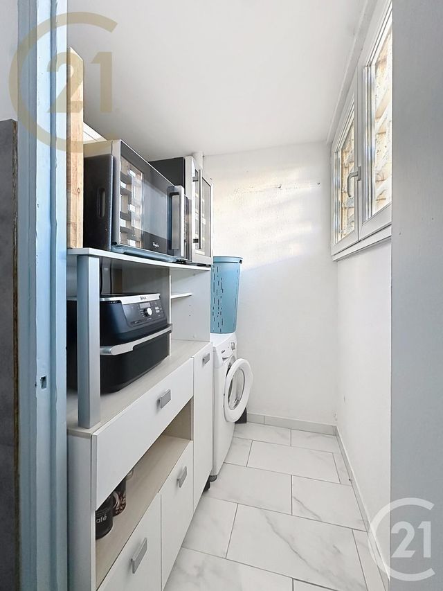 Appartement T6 à vendre - 6 pièces - 108.31 m2 - FRONTIGNAN - 34 - LANGUEDOC-ROUSSILLON - Century 21 Agence De La Gardiole